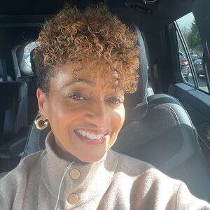 Meet your Posher, Shanette